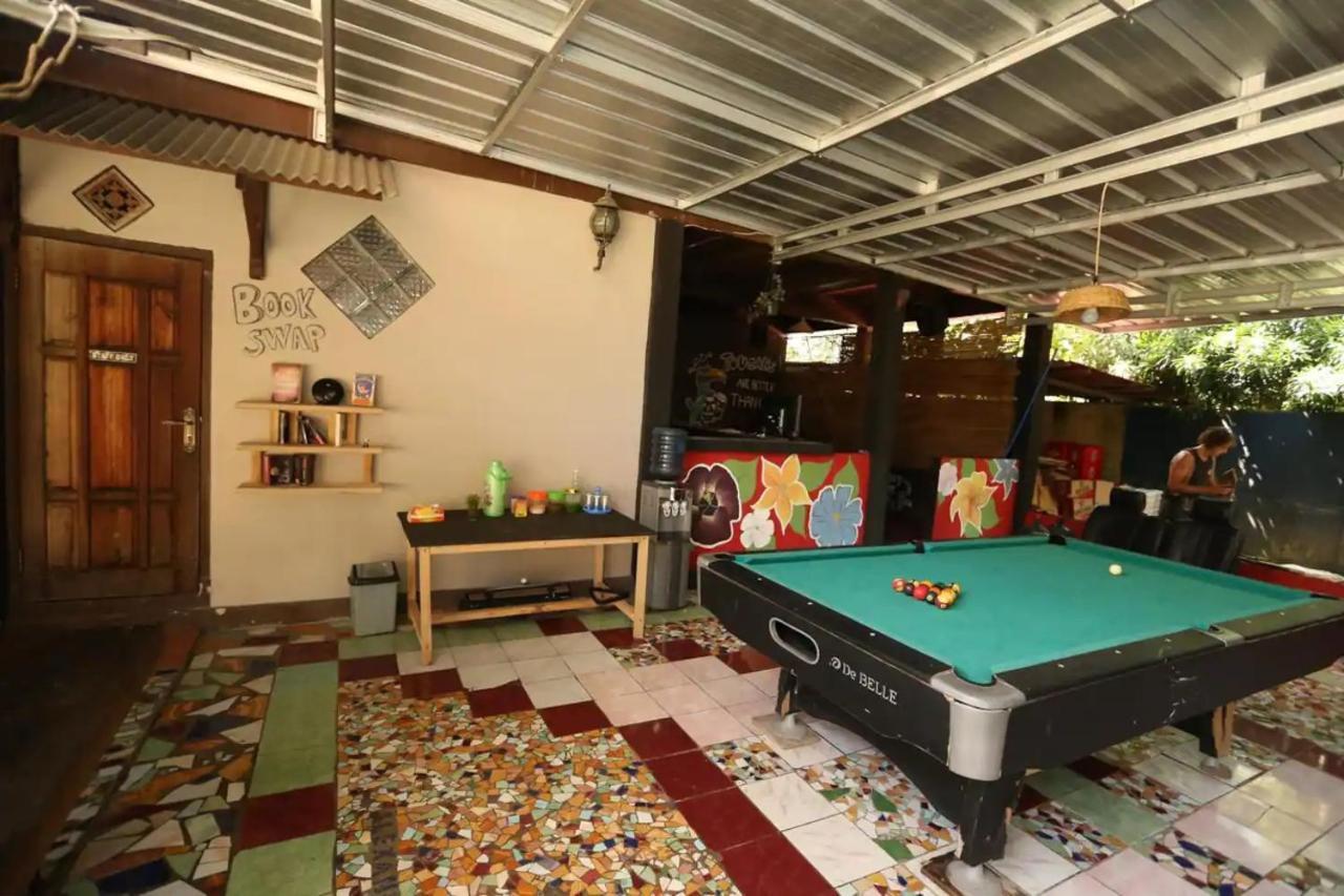 C Point Krui Bed & Breakfast Luaran gambar